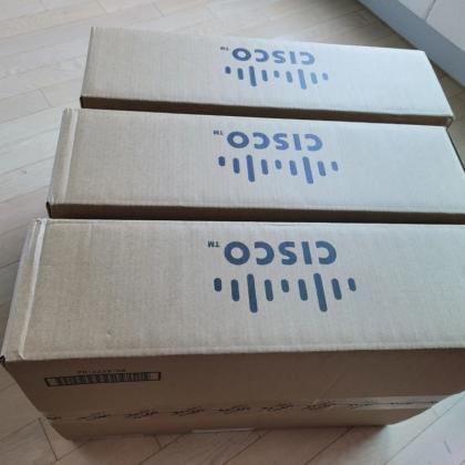 New and Original C1000-8P-E-2G-L Switch